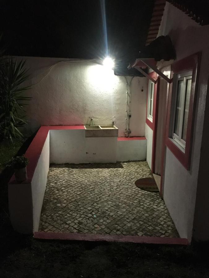 Lisbon Cozy House W/Garden And Pool Villa Valejas ภายนอก รูปภาพ